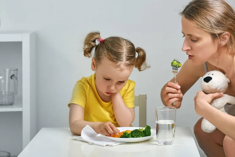 Wybiórczość pokarmowa – gdy dziecko odmawia jedzenia