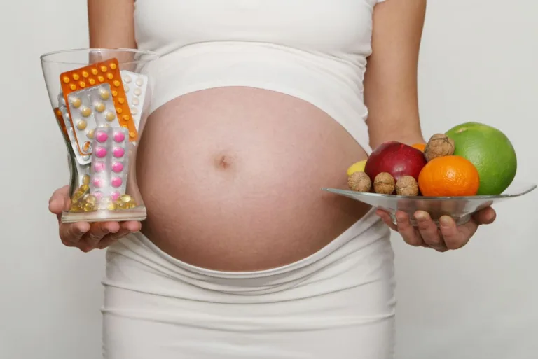 Witaminy i ich suplementacja u kobiet w ciąży